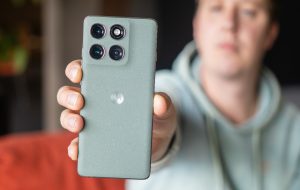 خلاصه کلی نقد و بررسی Motorola Edge 60 Pro